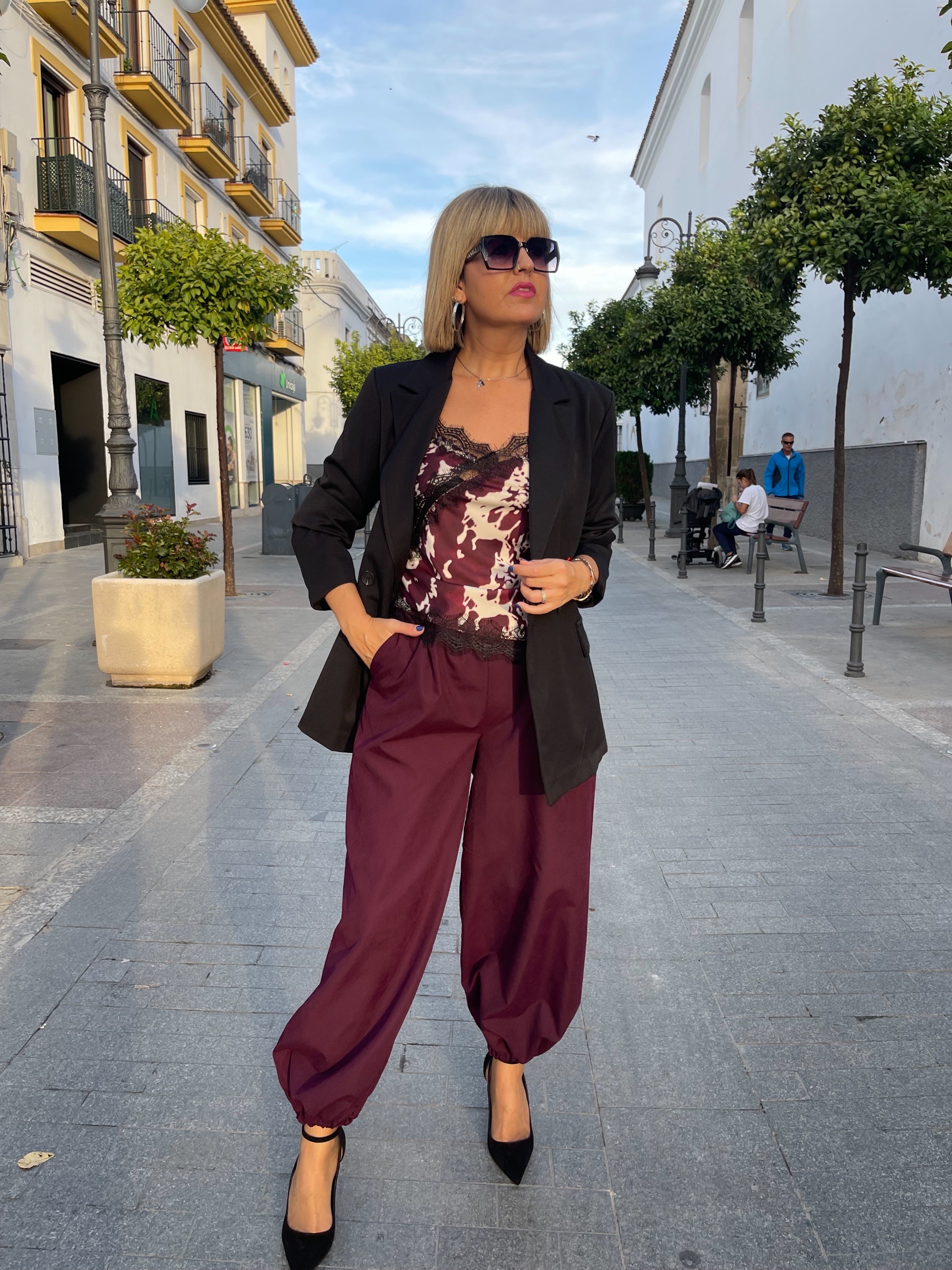 Blazer botones negra. - Imagen 4