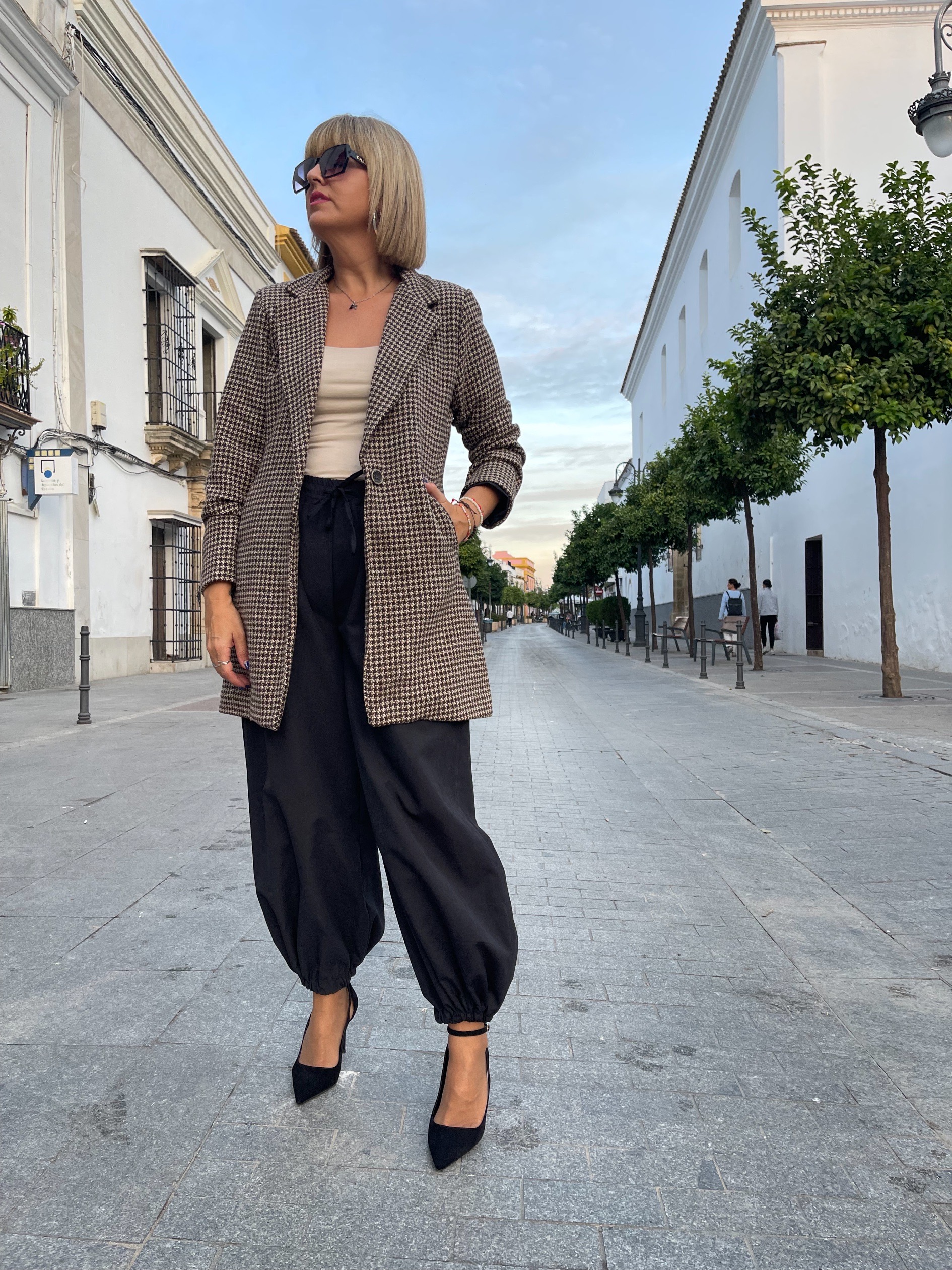 Pantalón balón special black. - Imagen 4