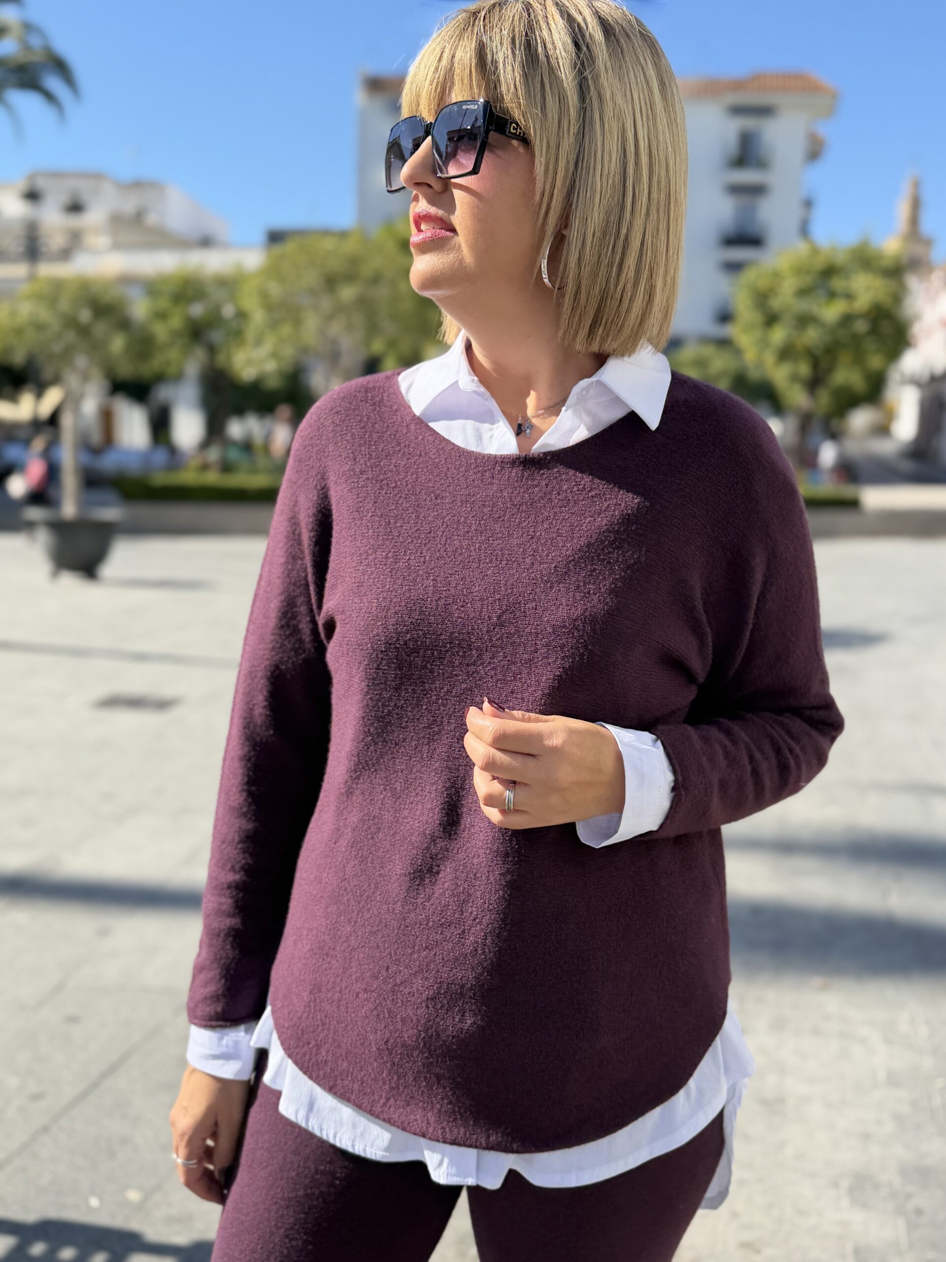 Conjunto de punto confort granate. - Imagen 2