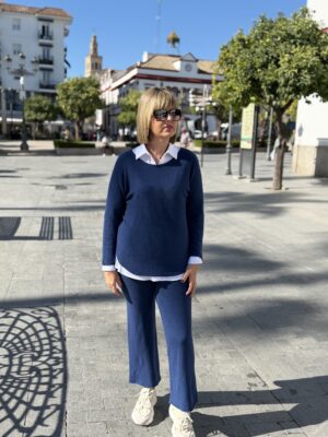 Conjunto de punto confort azul.