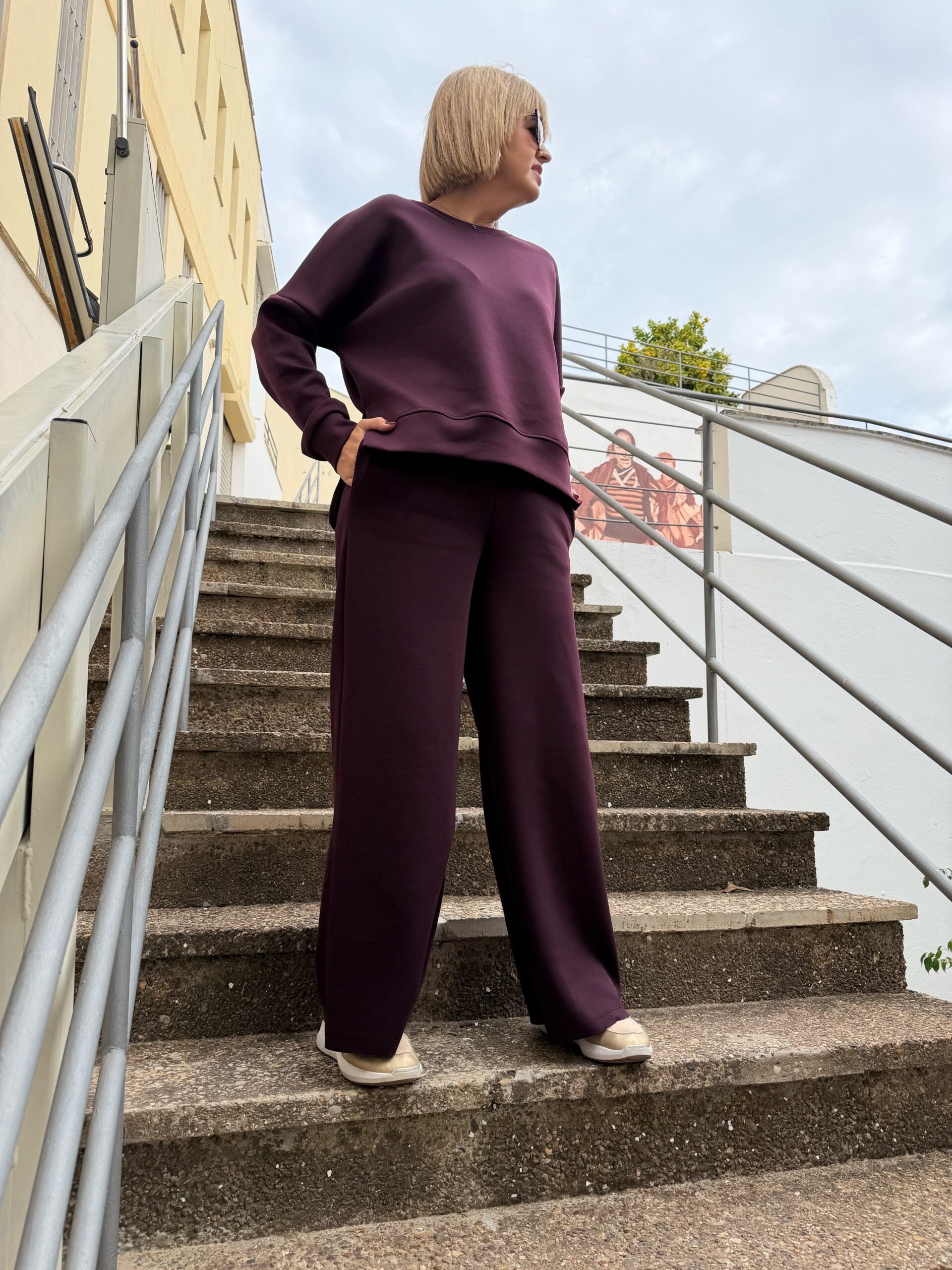 Conjunto Cool Flow granate. - Imagen 3