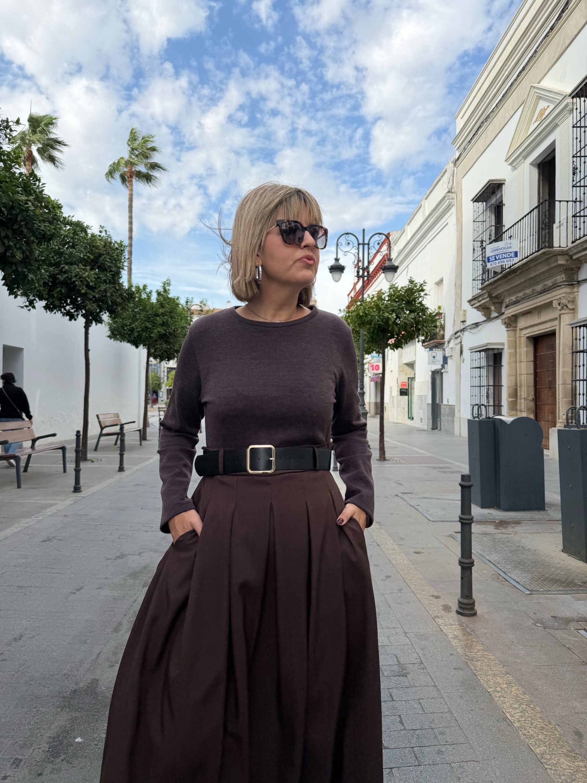 The Urban Dress brown. - Imagen 4