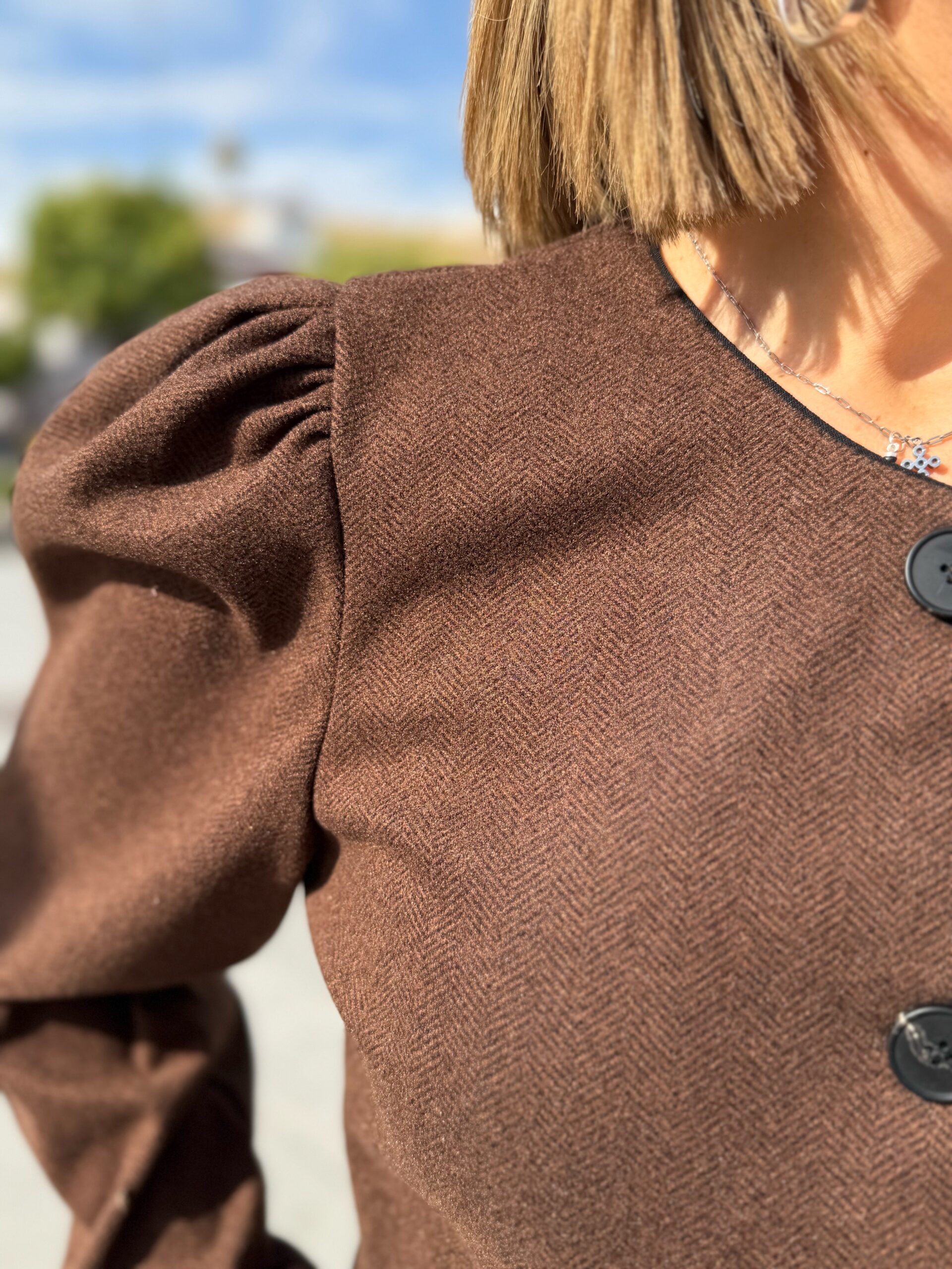 Chaqueta Helena marrón. - Imagen 3