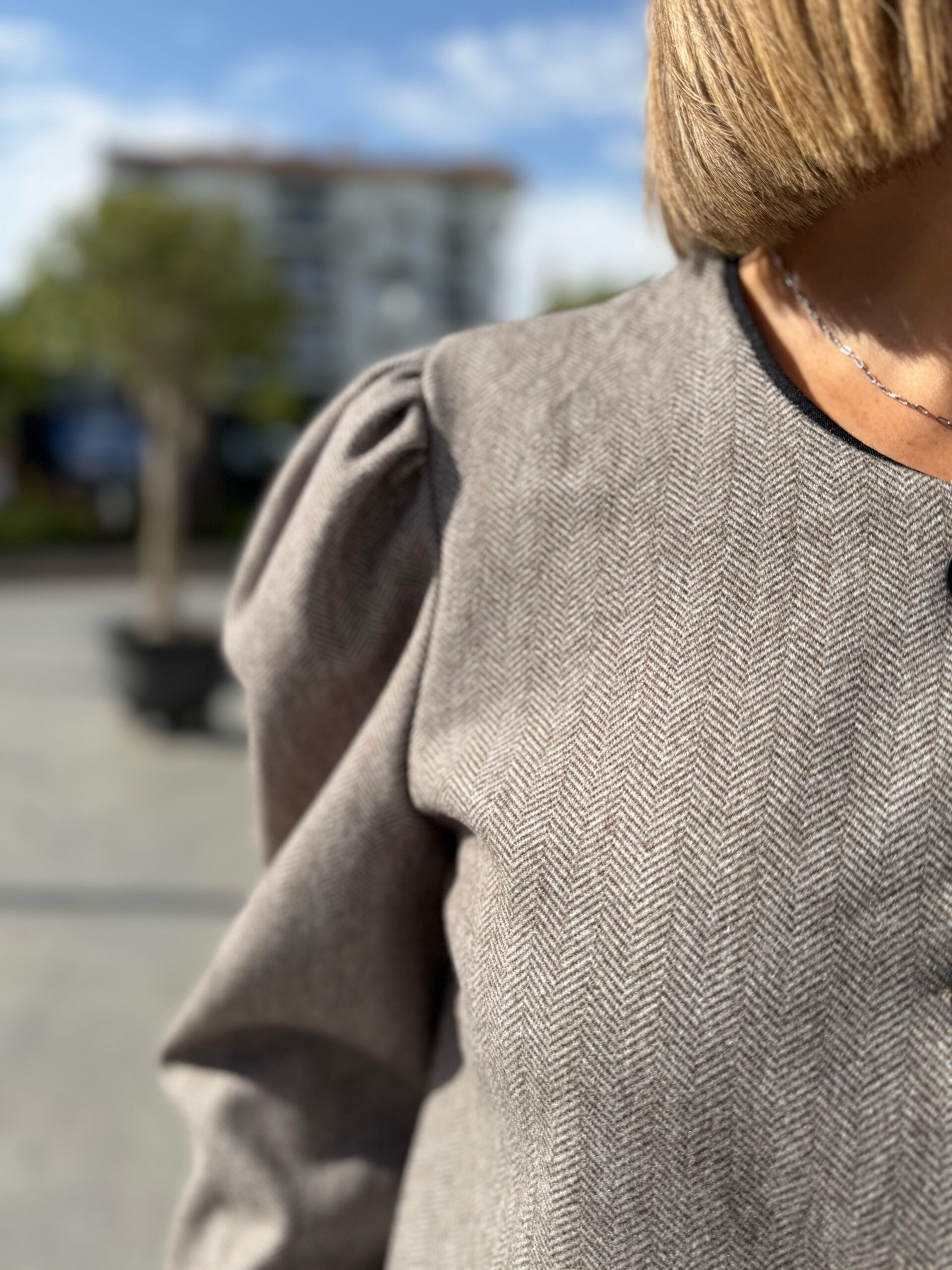 Chaqueta Helena beige. - Imagen 3