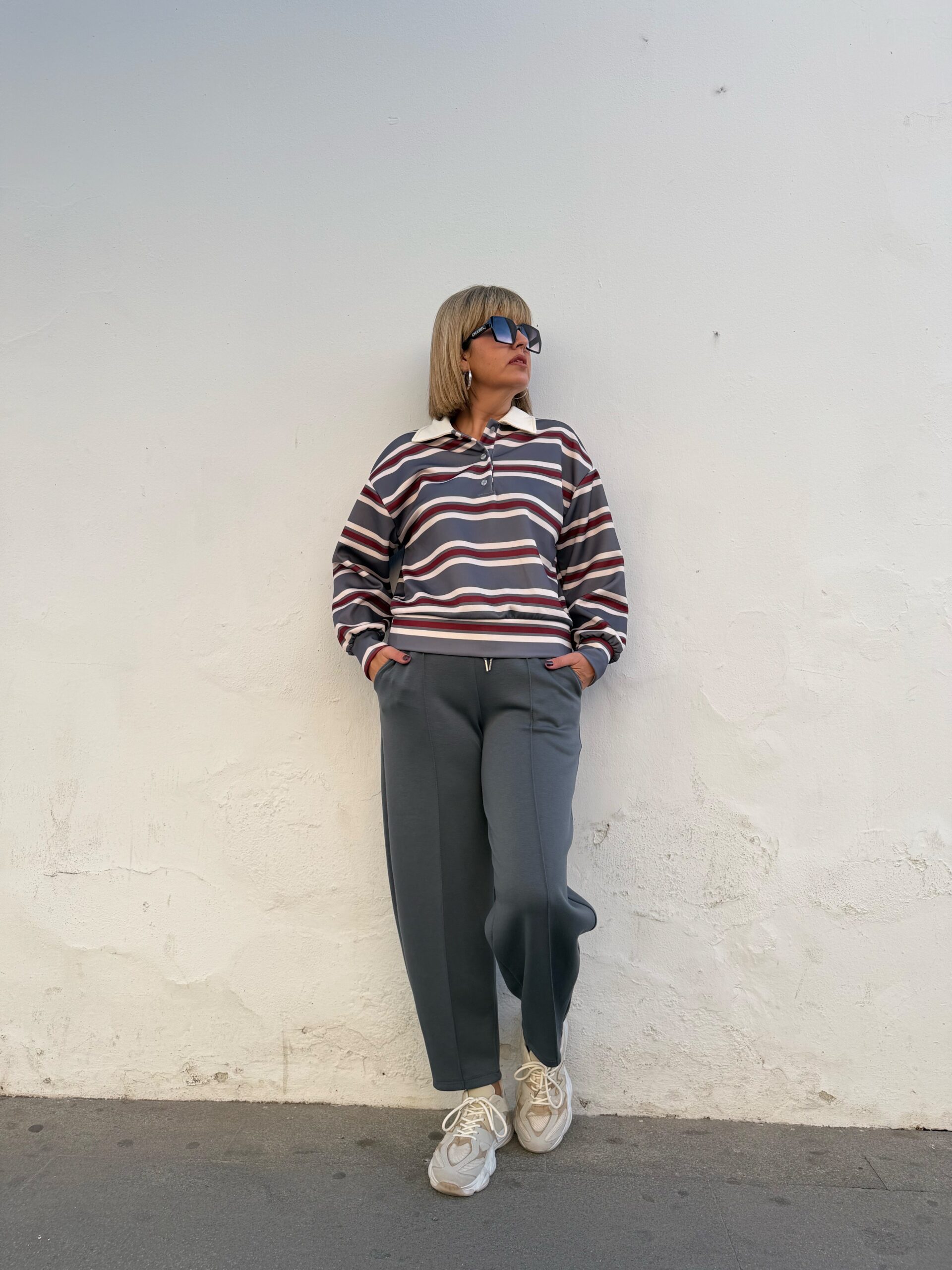 Conjunto Glow Línea gris.