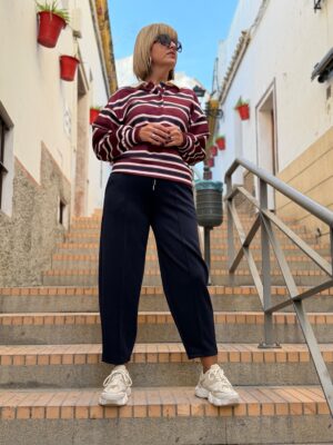 Conjunto Glow Línea azul burdeos.