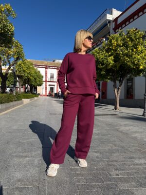 Conjunto Cool Flow granate.