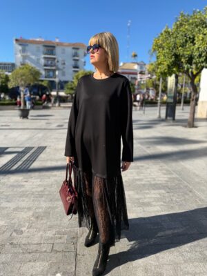 Vestido Lace flow negro.