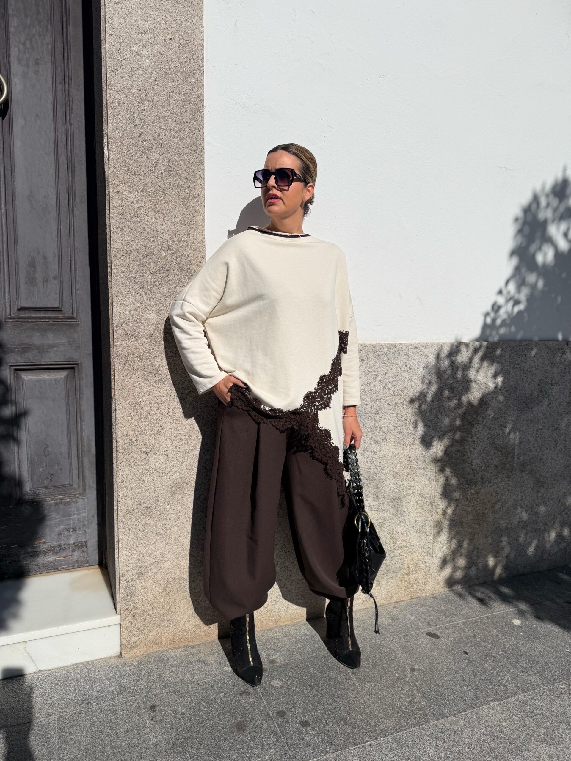 Sudadera Lace flow. - Imagen 2