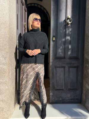 Falda lencera animal print (serpiente).