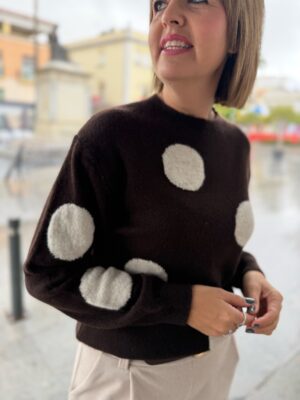 Jersey marrón lunar beige.