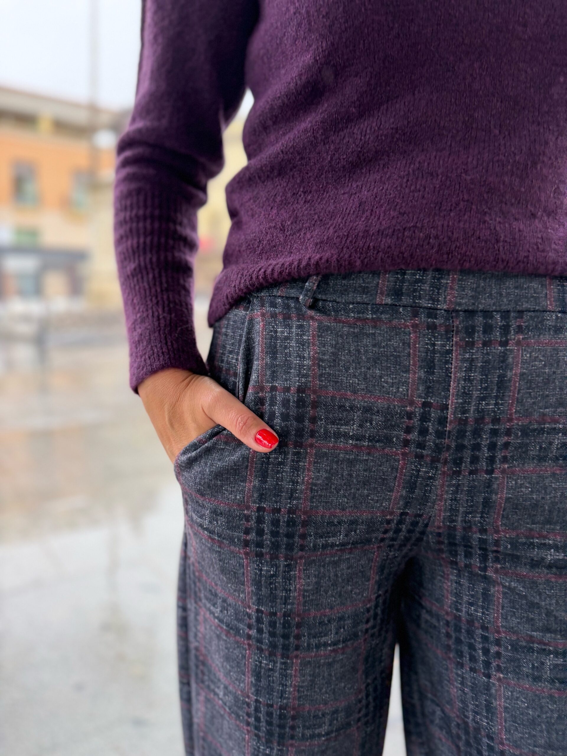 Pantalón globo cuadros azul-berenjena. - Imagen 2