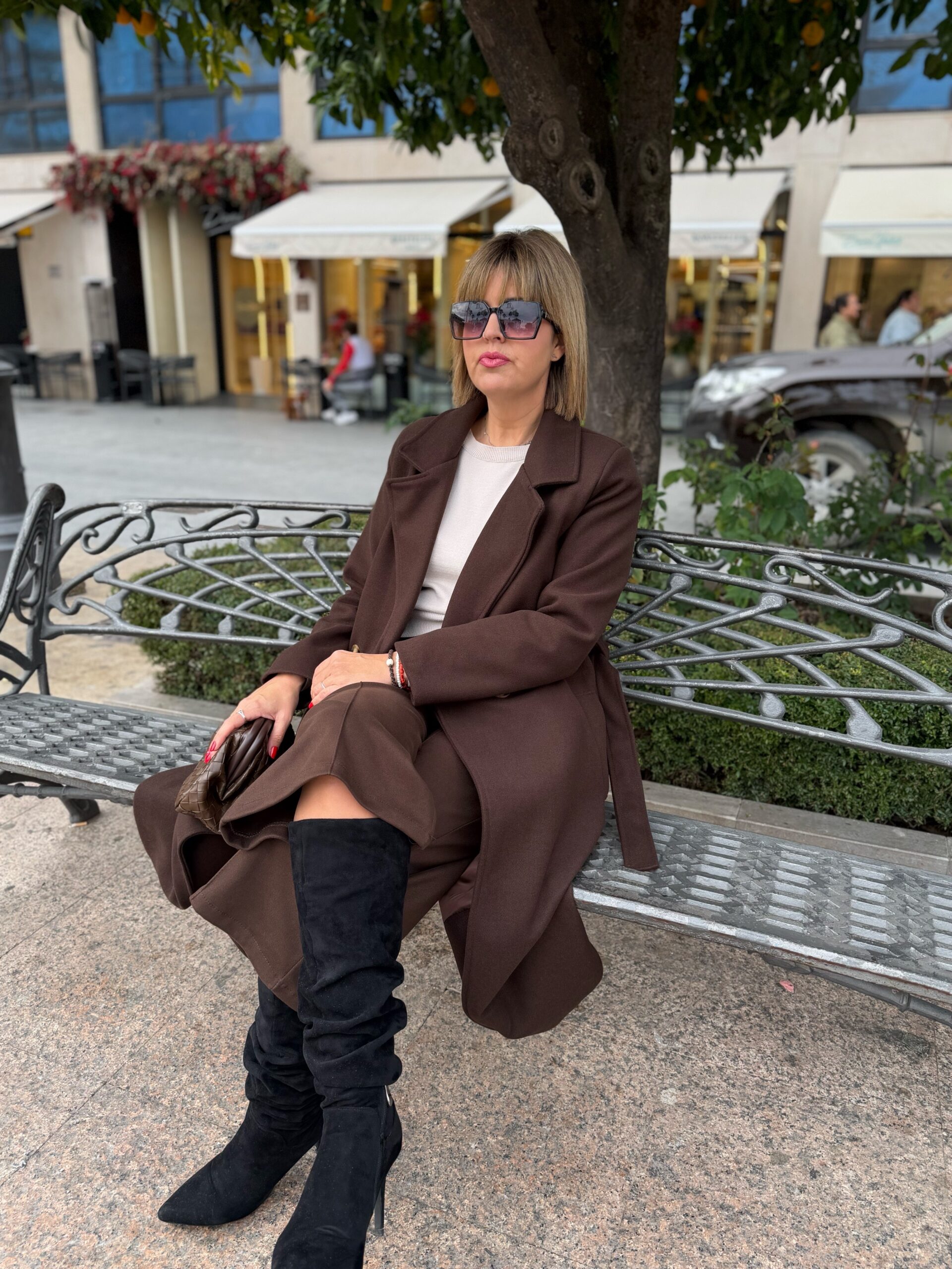 Abrigo Milán marrón chocolate. - Imagen 2