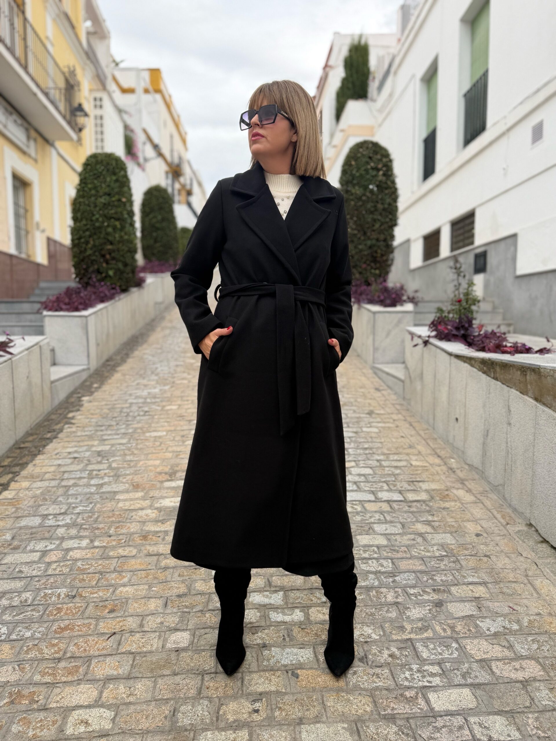 Abrigo Milán negro. - Imagen 3