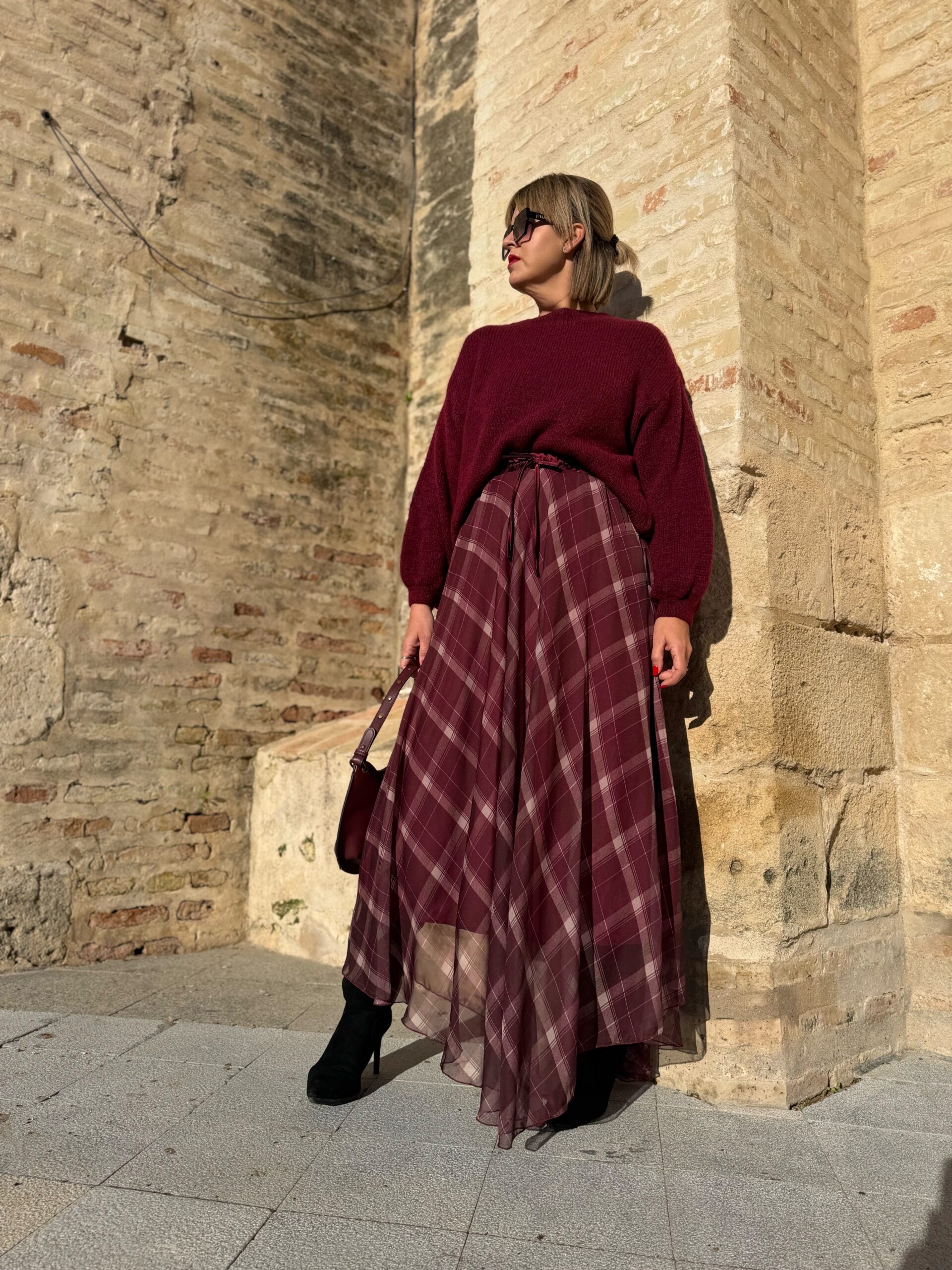 Conjunto Madison burgundy. - Imagen 6