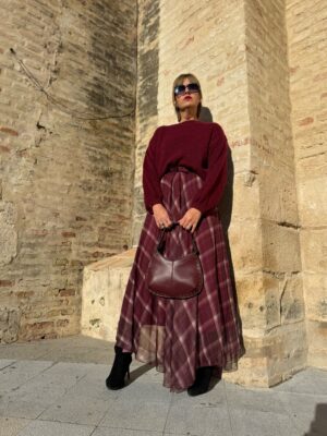 Conjunto Madison burgundy.