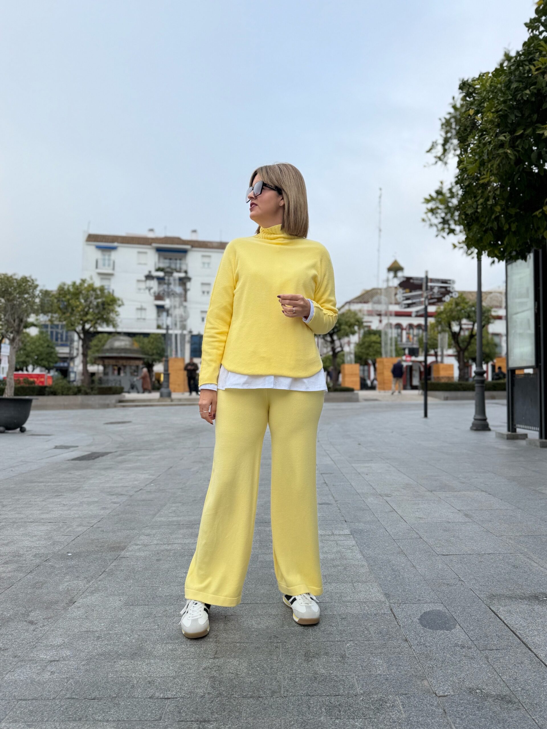Conjunto Milano amarillo (pantalón). - Imagen 3