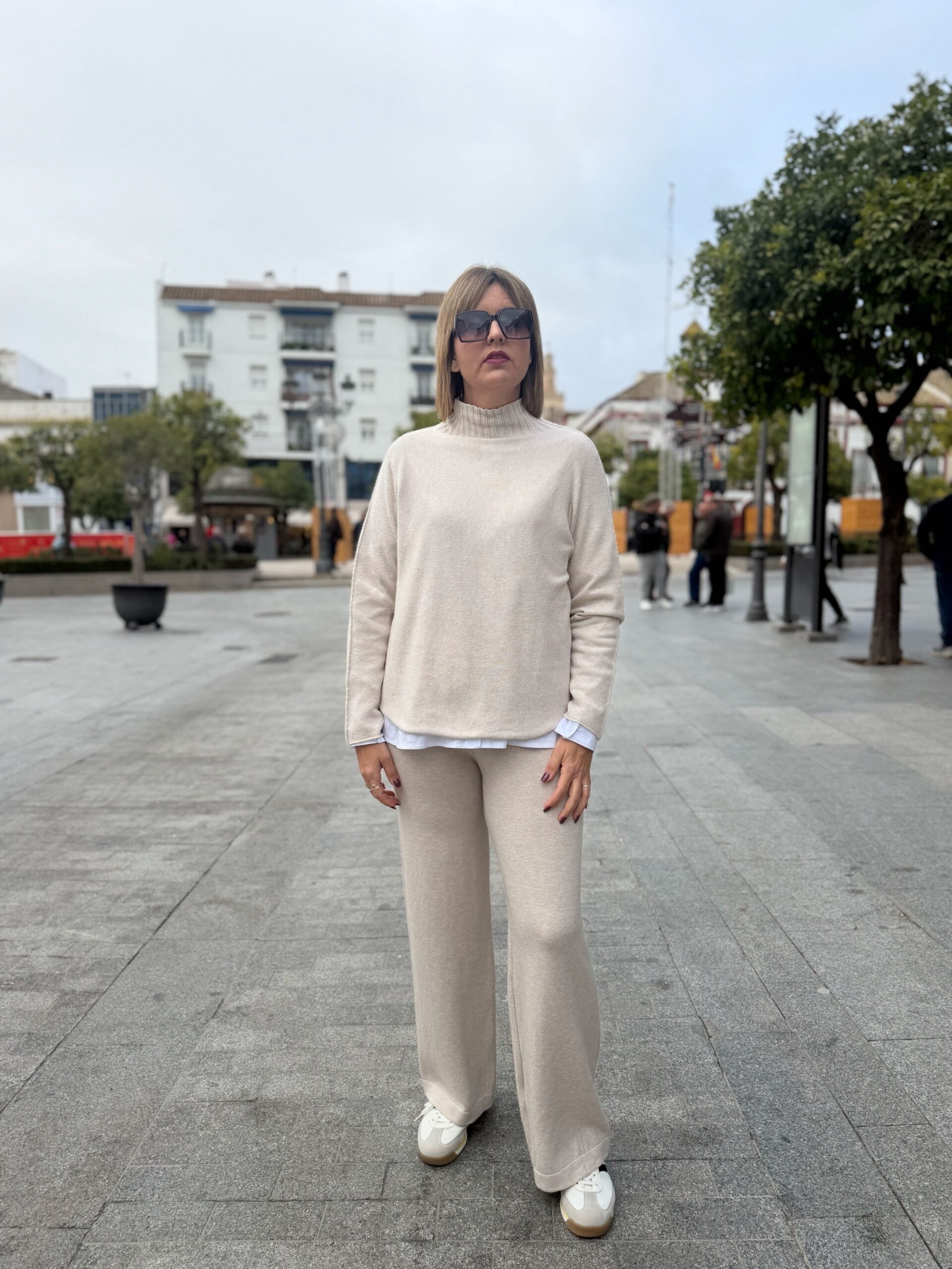 Conjunto Milano beige (pantalón). - Imagen 4