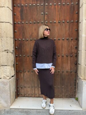 Conjunto Milano marrón.