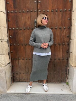 Conjunto Milano falda verde.