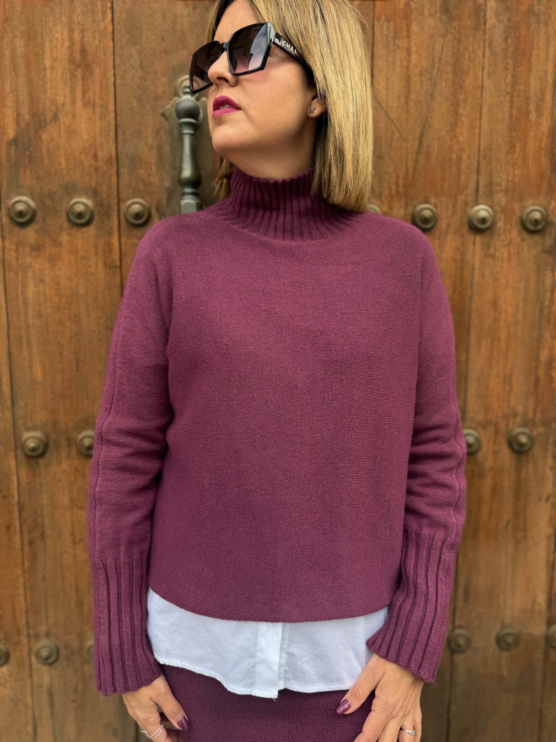 Conjunto Milano berenjena. - Imagen 2