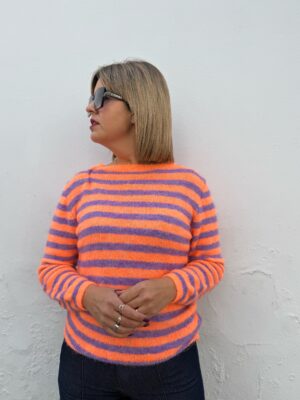 Jersey multi raya naranja morado (cuello redondo).