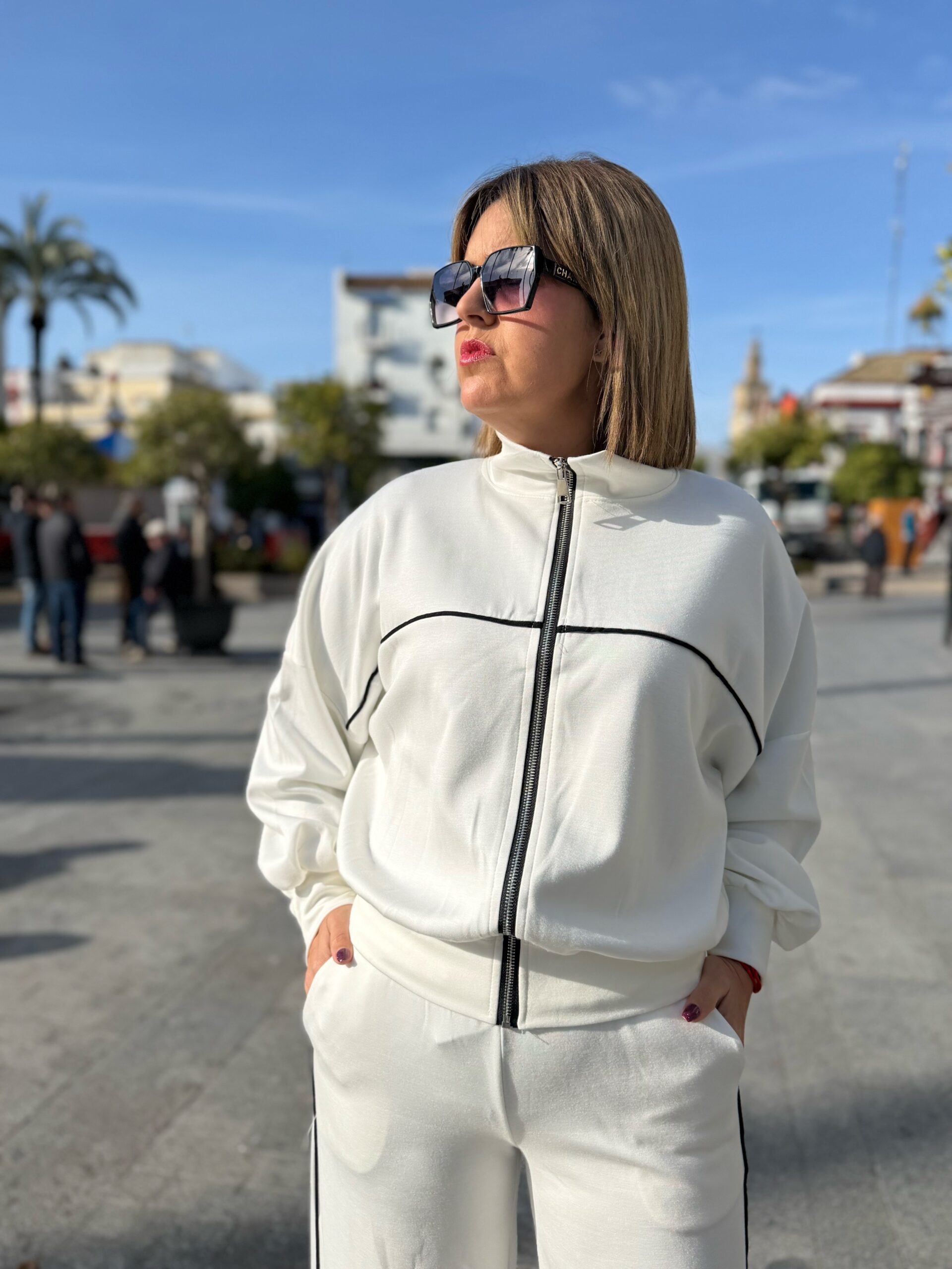 Conjunto EASY STYLE blanco. - Imagen 3