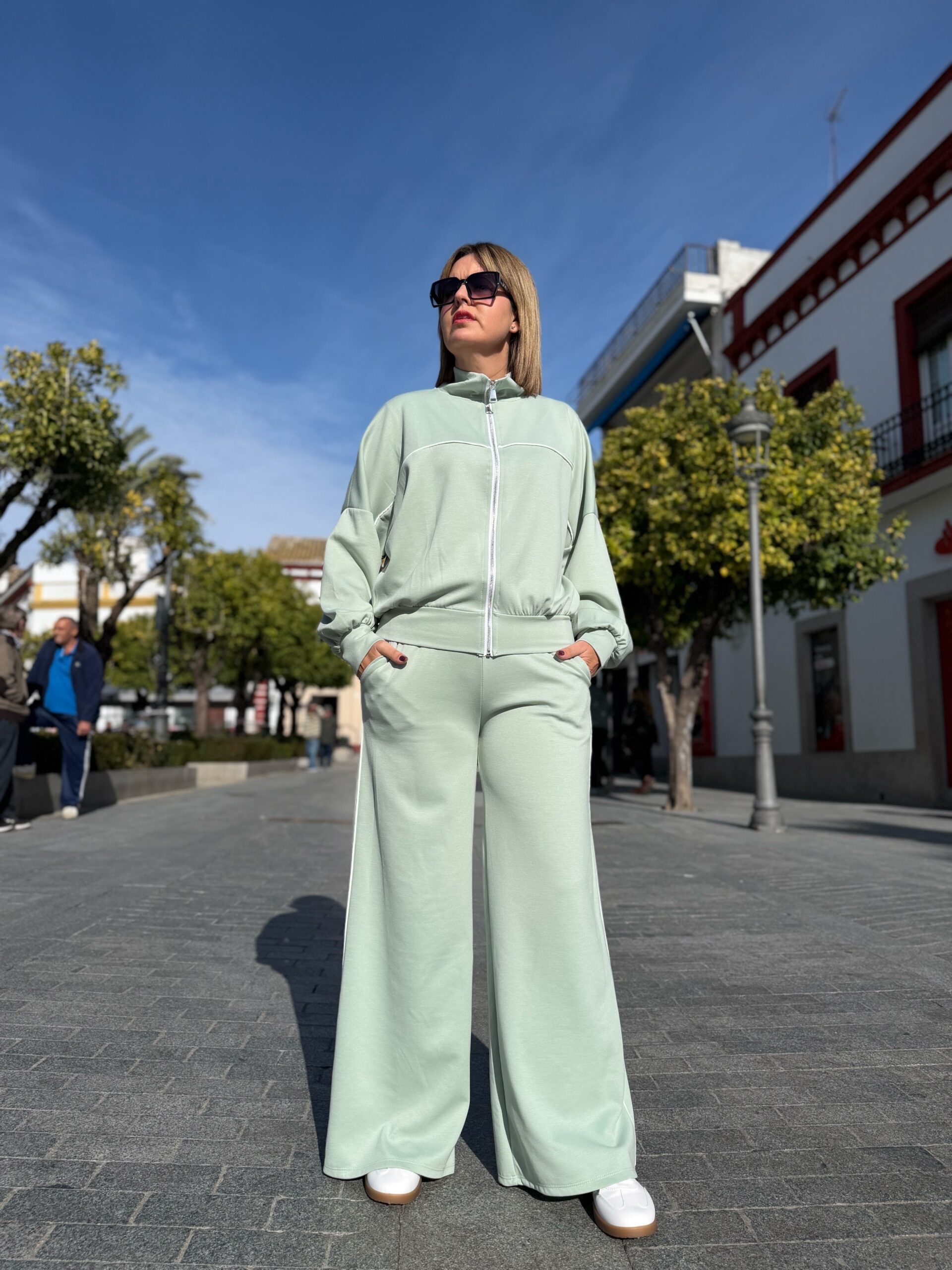 Conjunto EASY STYLE verde. - Imagen 4