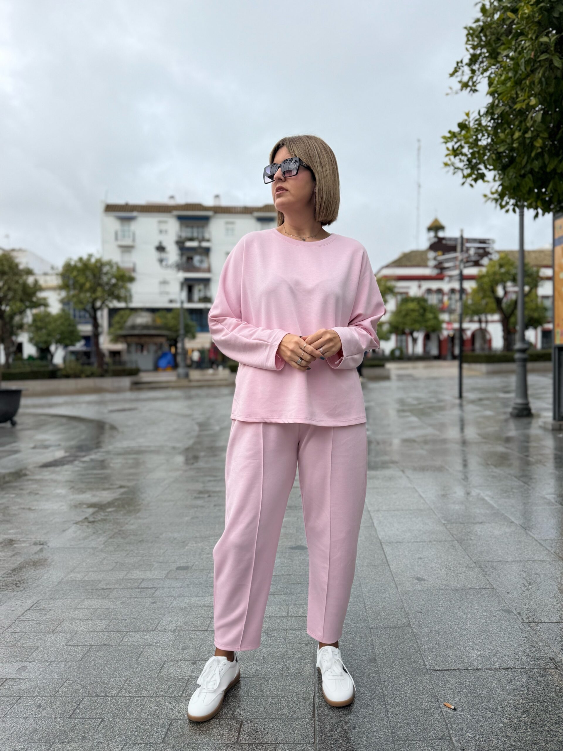 Conjunto Cold Flow rosa.