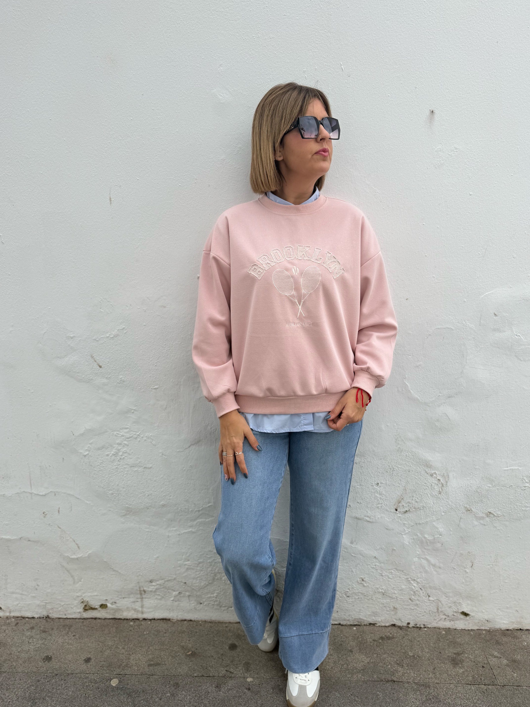 Sudadera Brooklyn rosa. - Imagen 5