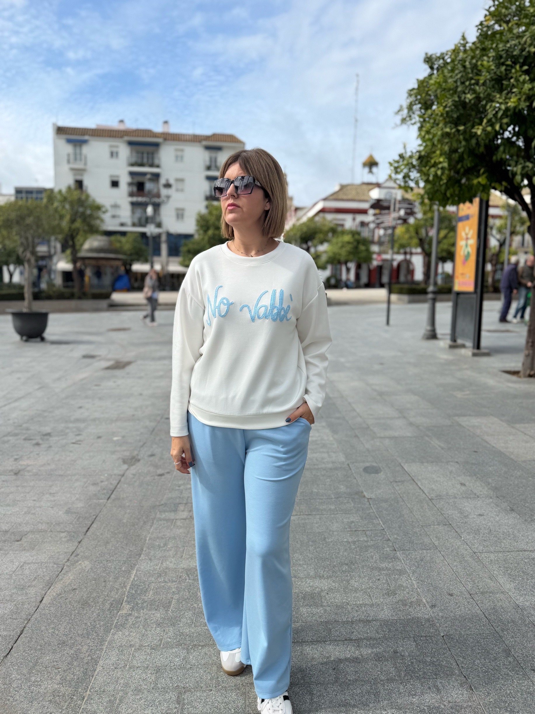 Sudadera Vabbe blanca. - Imagen 2