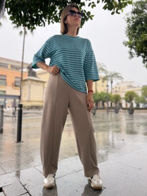 Pantalón Soft Line taupe.