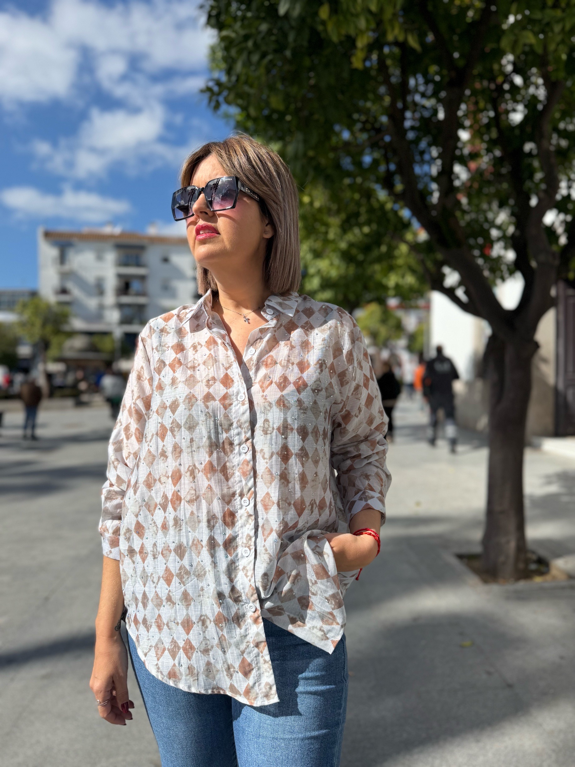 Camisa rombos celeste. - Imagen 2