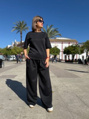 Conjunto cotton confort wide negro.