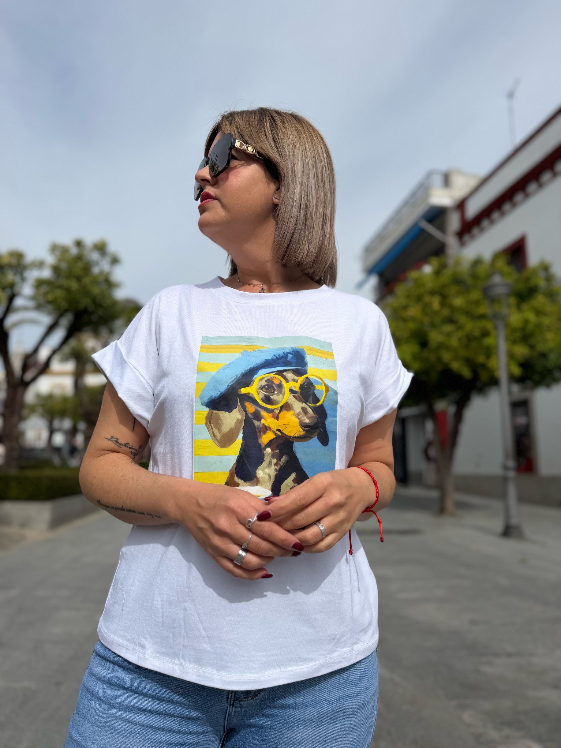 Camiseta perrito Parisino. - Imagen 3