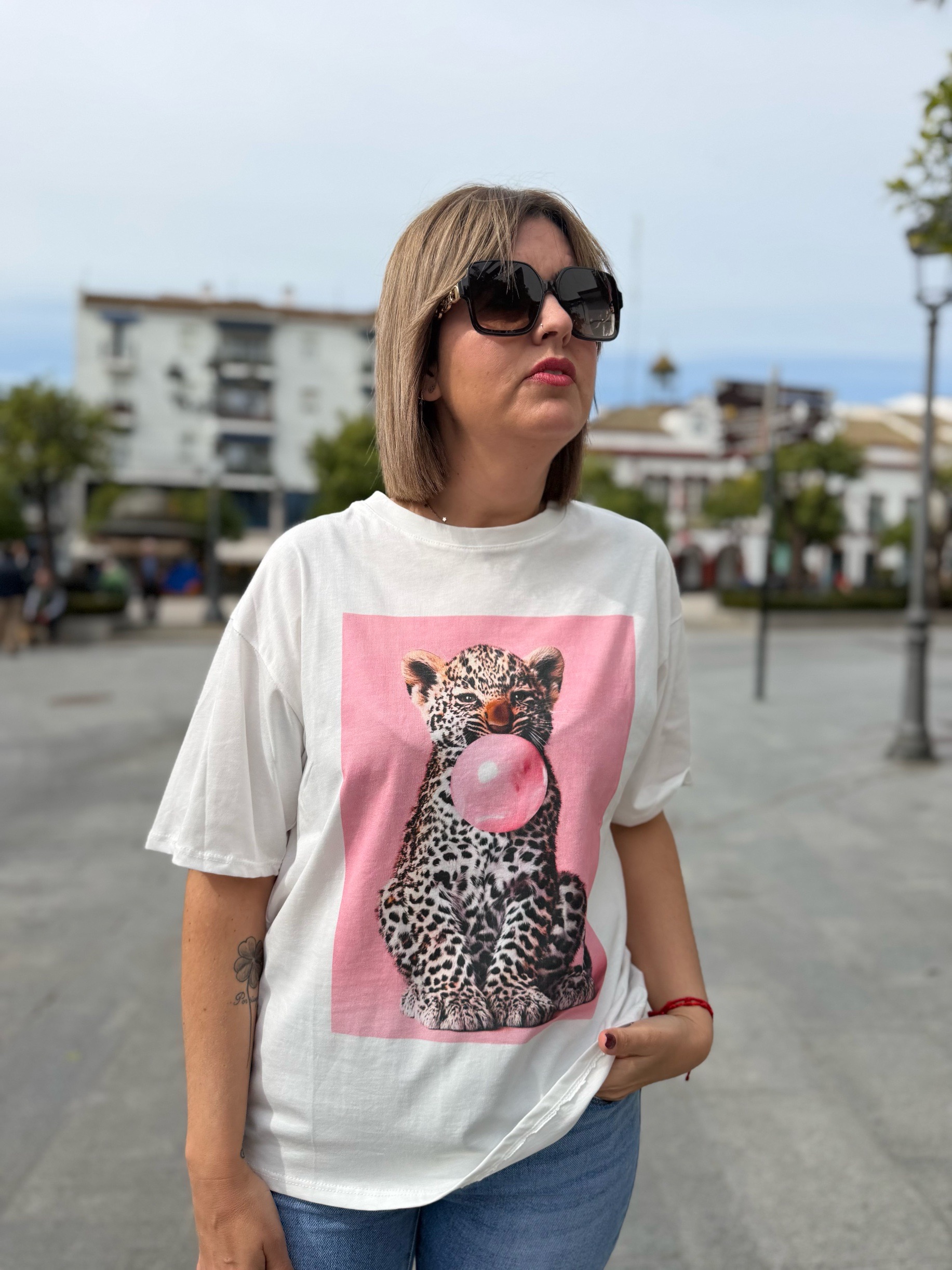 Camiseta leopardo pompa.