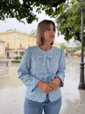 Chaqueta Florencia celeste.