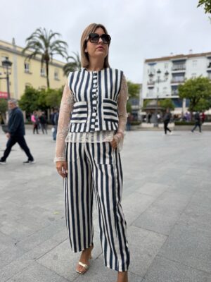 Conjunto Venecia azul marino.