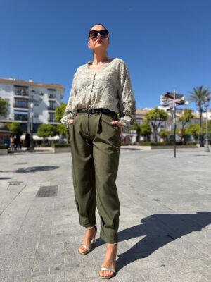 Pantalón Milano verde kaki.