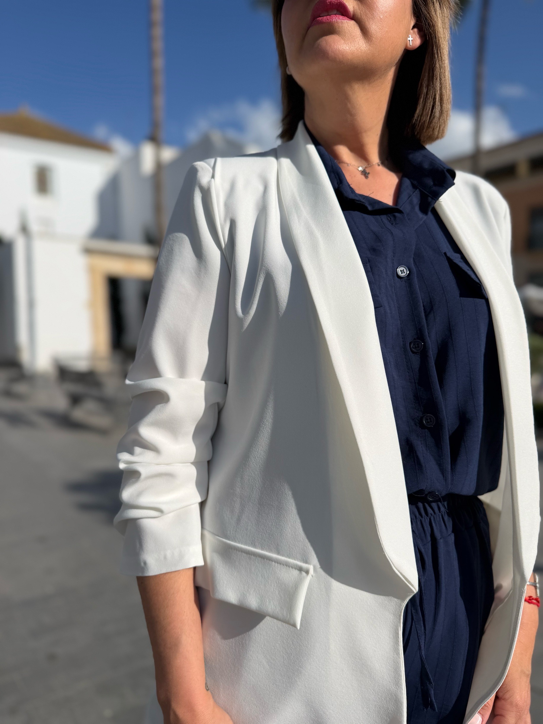 Blazer Florencia blanca. - Imagen 2