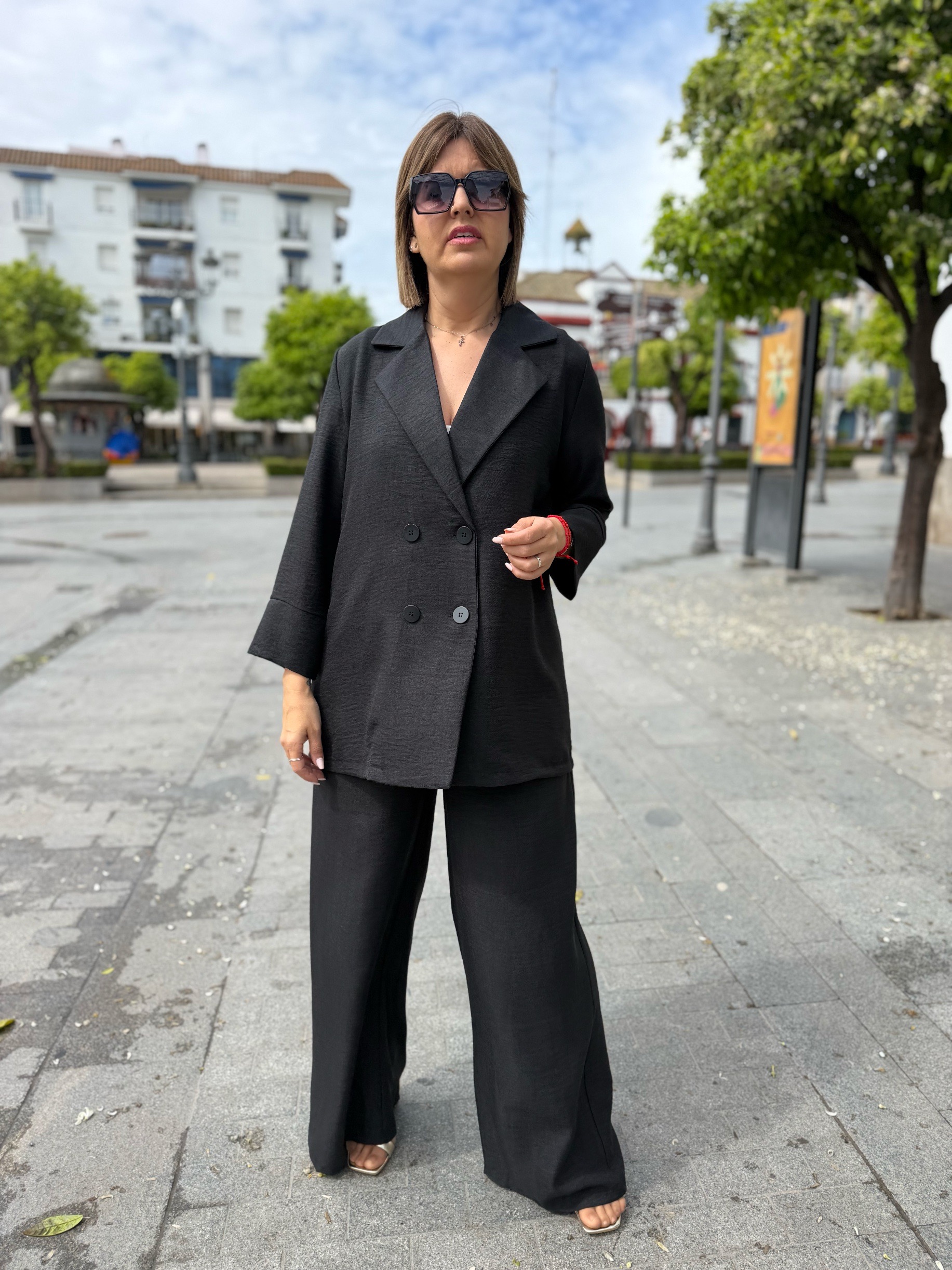 Conjunto Siena Elegance negro.