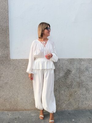 Conjunto Verona chic blanco.