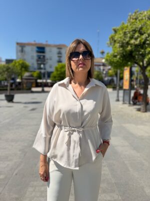 Camise-Chaqueta Silvia beige.