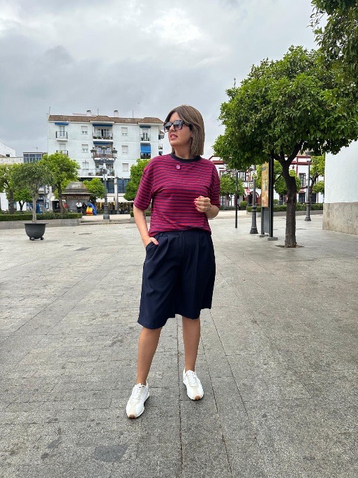 Bermuda Turín azul marino. - Imagen 2