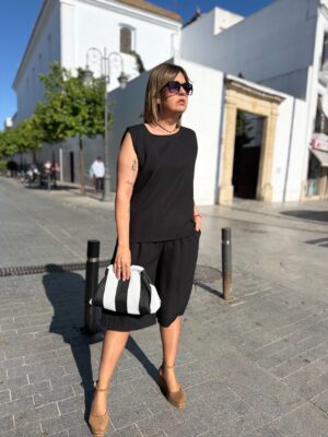 Conjunto Carvoeiro negro.