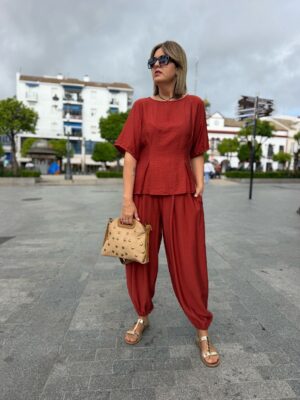 Conjunto Alma teja.