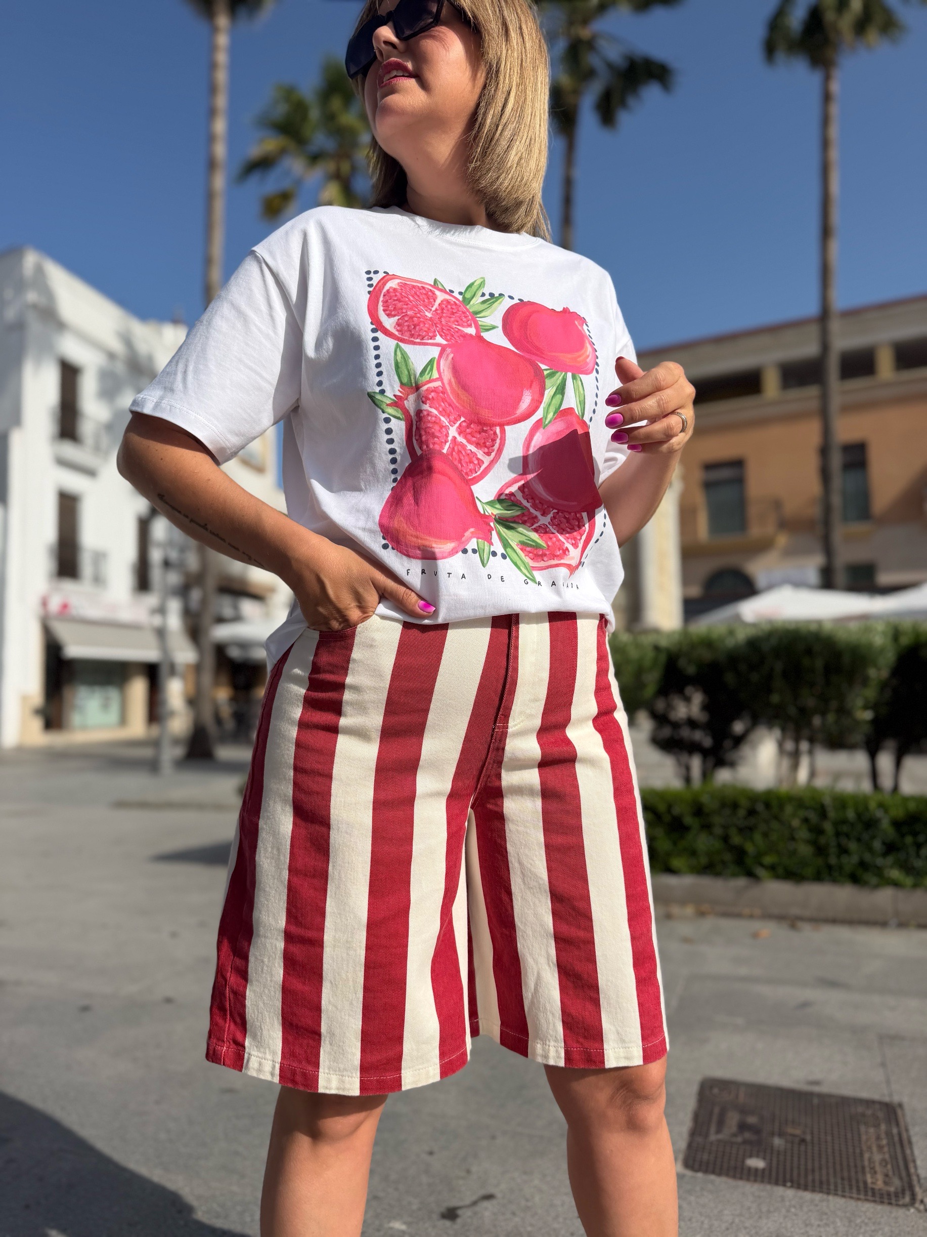 Camiseta Granada fucsia. - Imagen 3