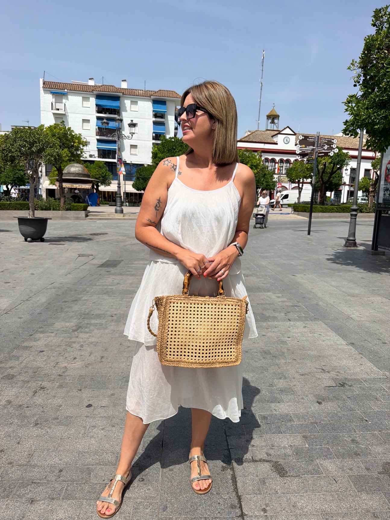 Vestido Chedey beige. - Imagen 3