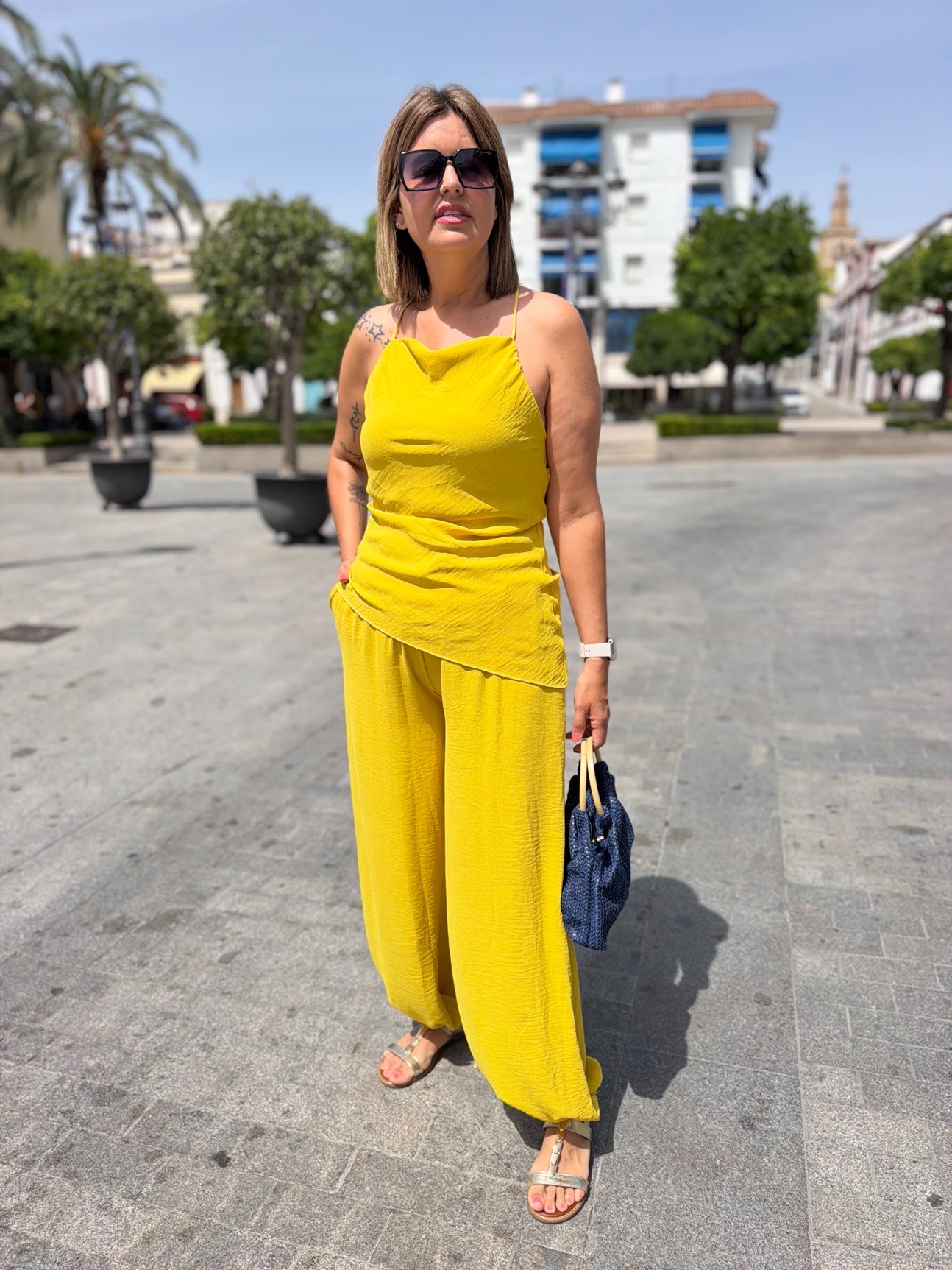Conjunto Fuerteventura mostaza.