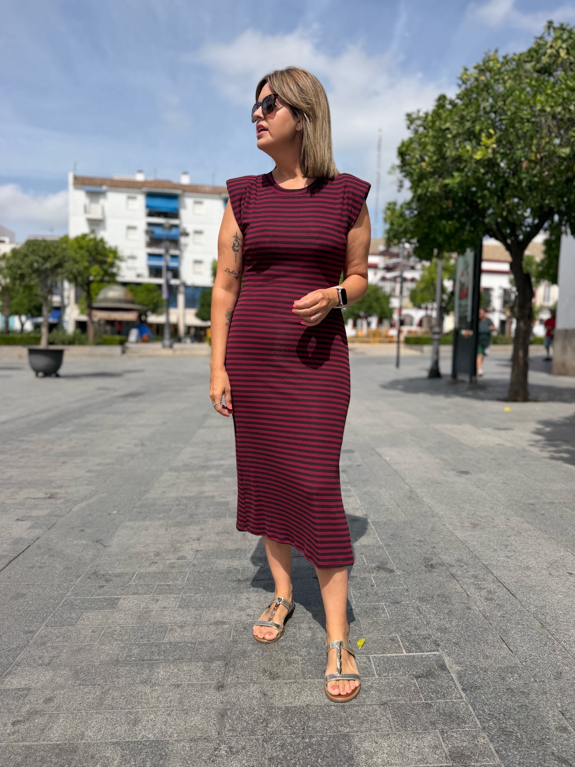 Vestido mil rayas naranja-burdeos. - Imagen 3